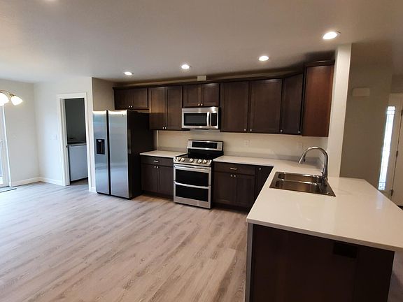 Kitchen and dining area