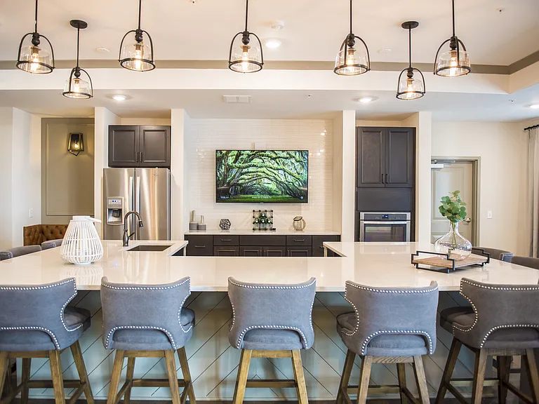 The Ironwood Apartment Homes — Photo 17