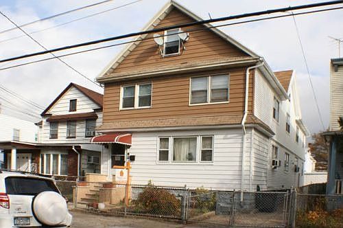1st image of 1287 E 94th St