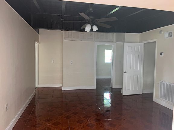 4th image of 3005 Johnny St