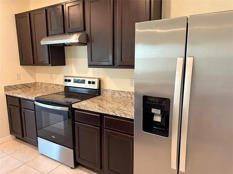 308 Sofia Ln — Photo 8