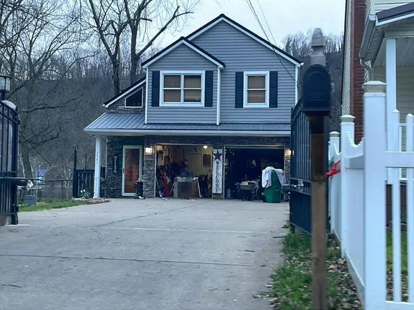 3341 W 5th Ave, Belle, WV 25015