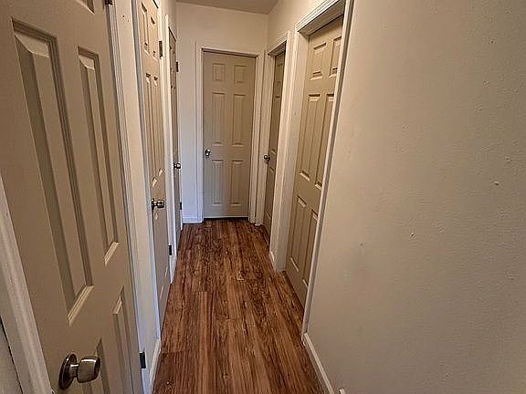 5th image of 3490 Ames Ave