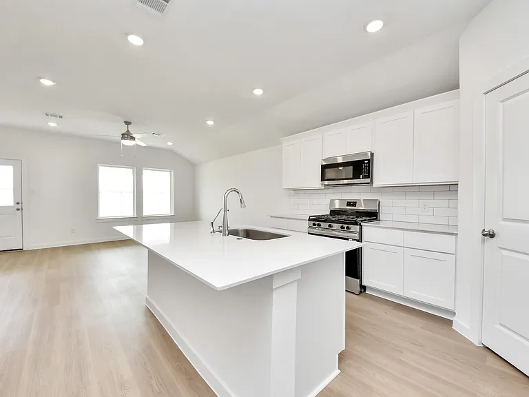 1238 Sandy Shore Ln — Photo 18