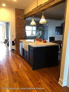 36 Surf Ave — Photo 5