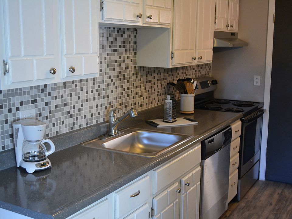 2nd image of 1359 Quari St APT 115