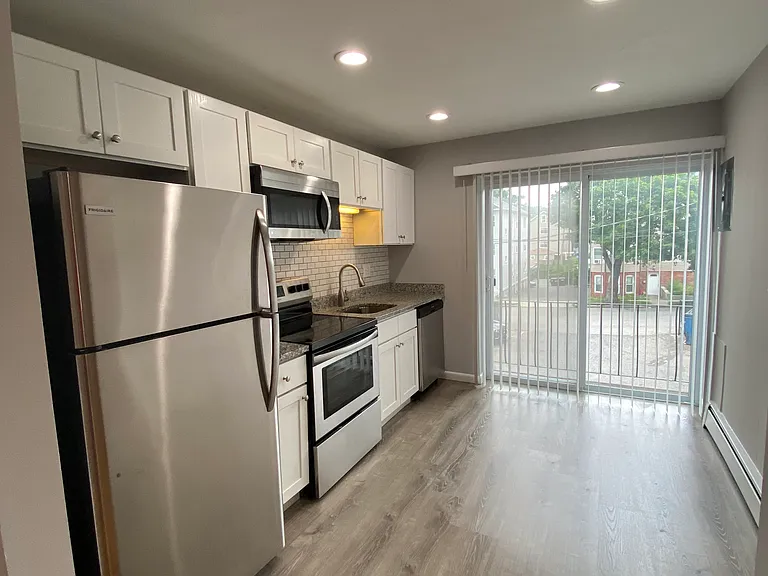 74 & 82 Beaver Street — Photo 28