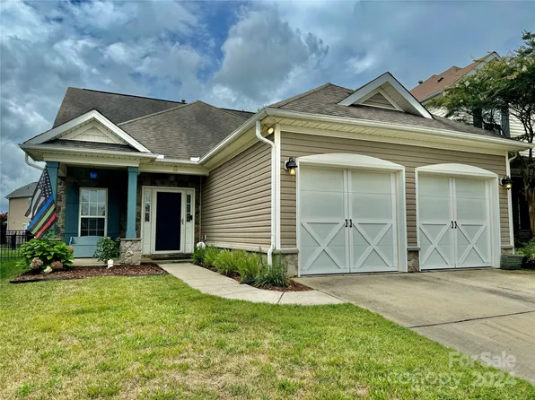 1365 Napa St NW, Concord, NC 28027