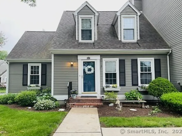245 Georgetown Drive #245, Glastonbury, CT 06033