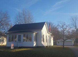 629 E Washington St, Havana, IL 62644
