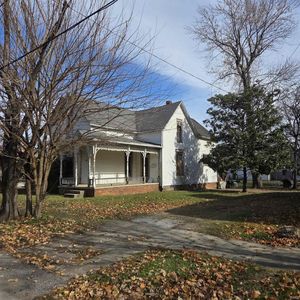 402 S 2nd St, Boonville, IN, 47601