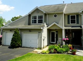 227 Canal Way, Hackettstown, NJ
