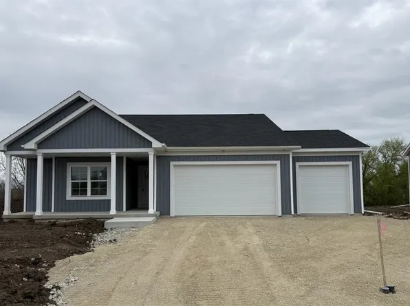 405 Ridge Ct, Orfordville, WI 53576