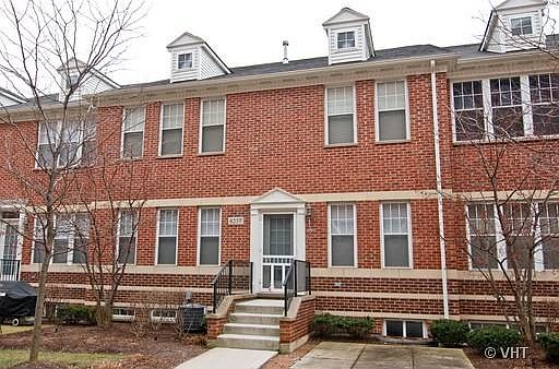 1st image of 8237 N Lincoln Ave