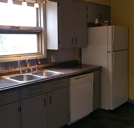 2nd image of 808 E Water St #0