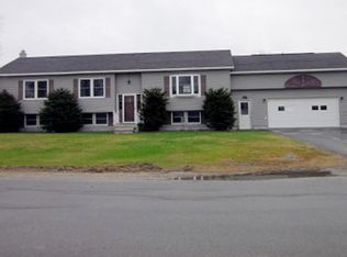 21 Nell Manor Dr, Waddington, NY 13694