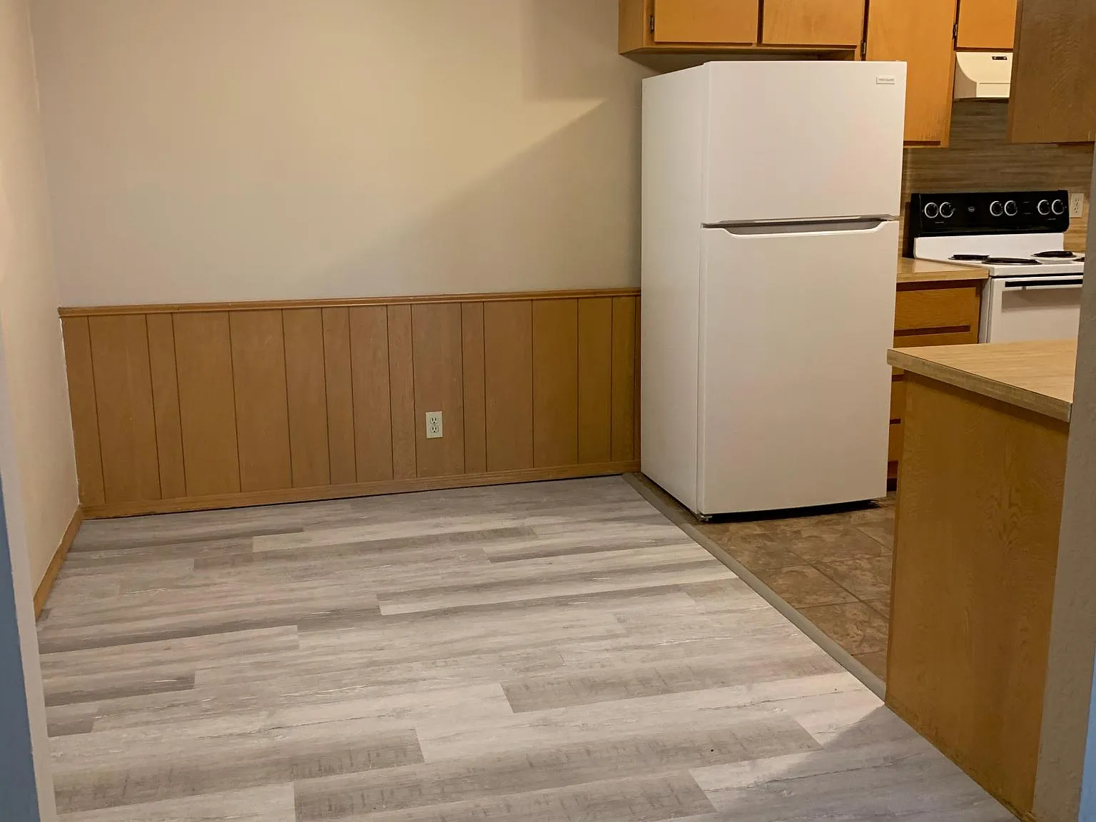 2624 Shoreridge Ave — Photo 3
