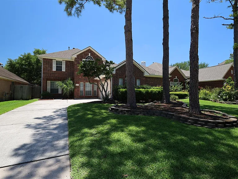 18123 Somerset Knolls Ct — Photo 2