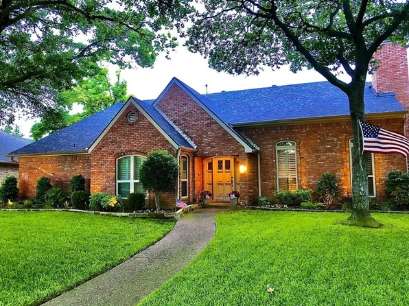 16130 Shadybank Dr, Dallas, TX 75248
