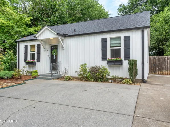 312 Incline Ln, Maryville, TN 37804