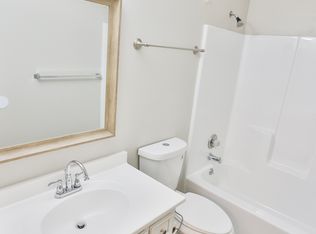 213 4th St #D, Fort Walton Beach, FL 32548