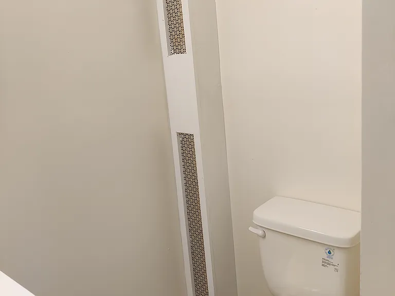 8 Barrows St #1 — Photo 12