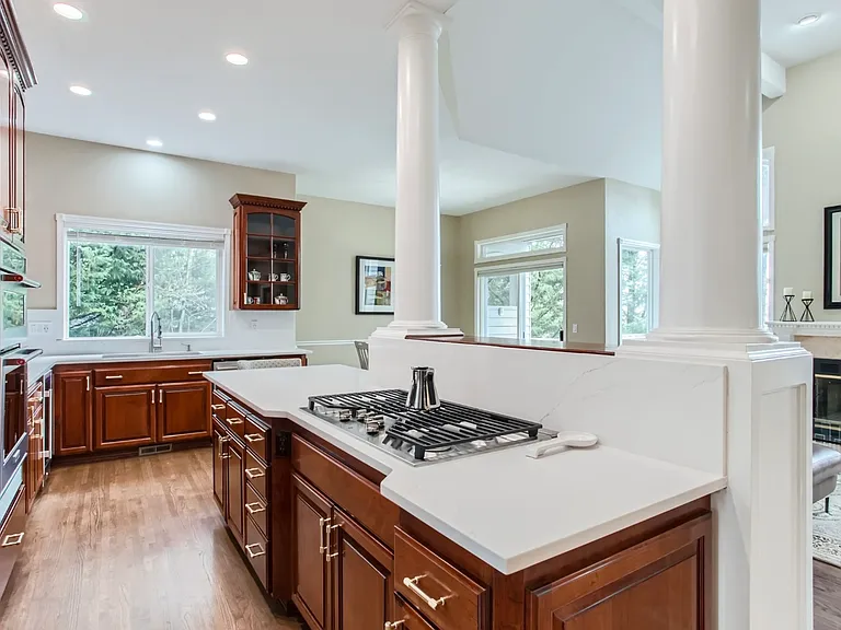 8534 NW Timber Ridge Ct — Photo 5