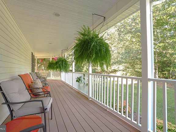 4th image of 43164 Gum Spring Dr #38