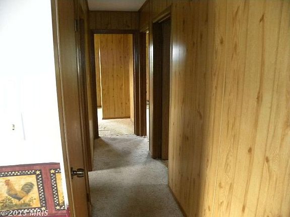 5th image of 39 Brooklyn Dr