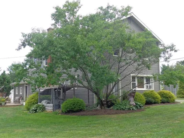 325 N Sassafras St, Mercer, PA 16137