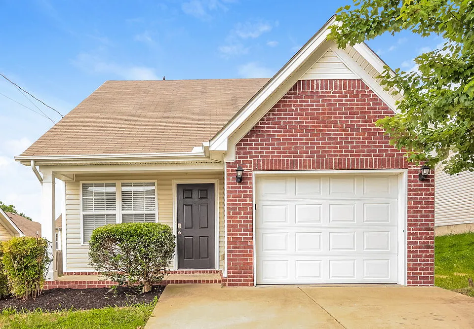 174 Howard Woody Dr