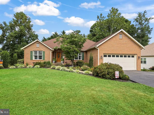 1 Frantz Ct, Fredericksburg, VA 22405