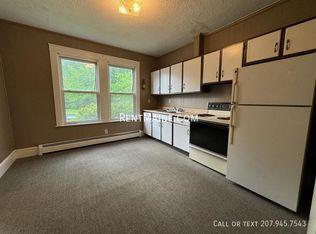 13 Kidder St APT 2, Waterville, ME 04901