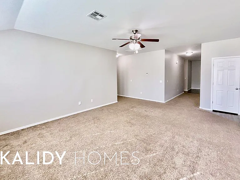 2904 Cider Mill Ln — Photo 10