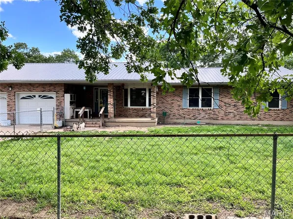 12241 Pipeline Rd, Bourbon, MO 65441