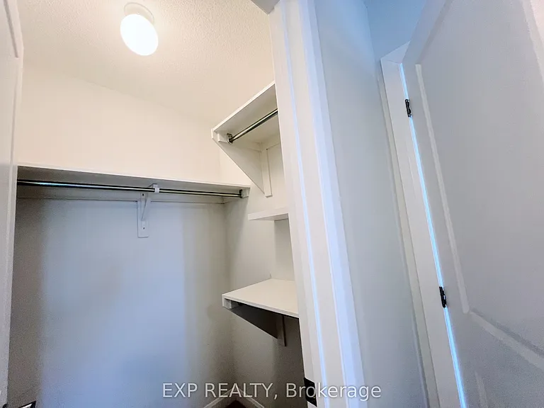 40 Teelin Cir — Photo 16