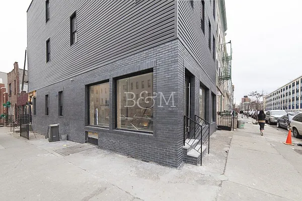 Rented by Brick&Mortar | media 49