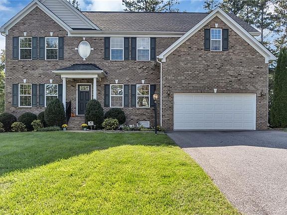 2nd image of 11013 Mountain Spring Dr