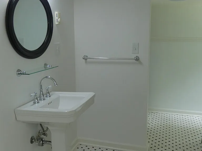 Bath, shower, stacked washer/dryer