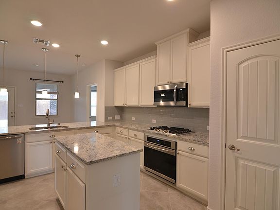 4th image of 10244 Long Branch Dr