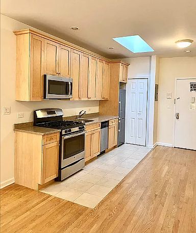 1st image of 48 W 56th St APT 5B