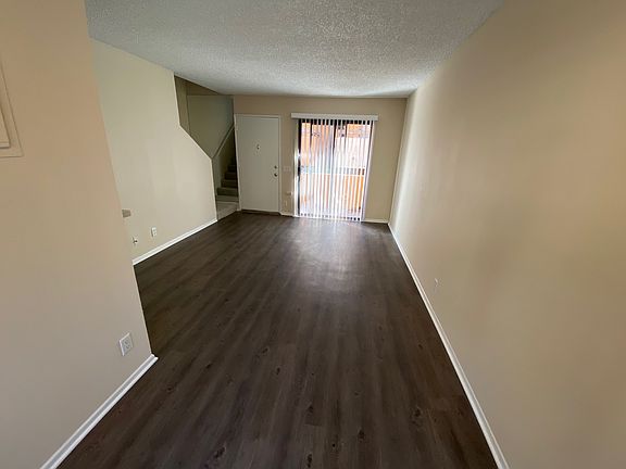 3rd image of 15403 Sherman Way #Townhouse