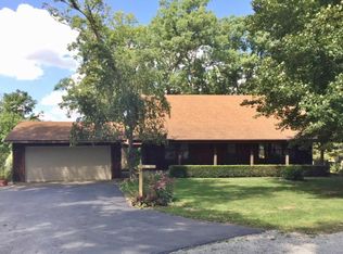 21 Beyers Lake Est, Pana, IL 62557
