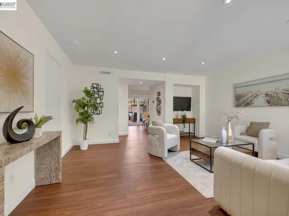 4452 Del Valle Pkwy, Pleasanton, CA 94566