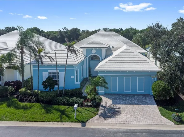 875 Saint Annes Ln, Vero Beach, FL 32967