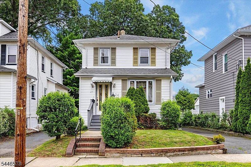 1st image of 24 Harvard St