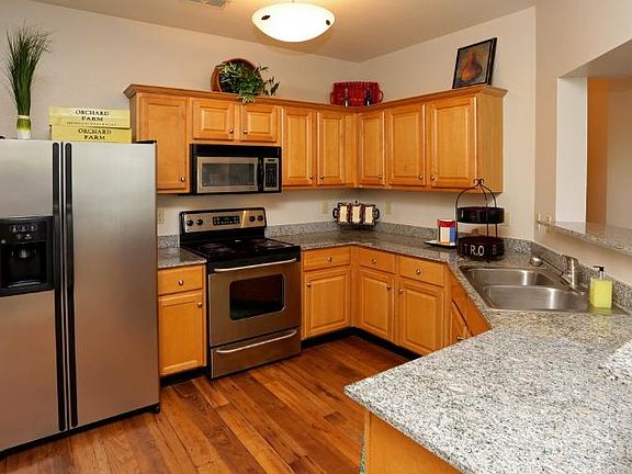 4th image of 13516 Skywatch Ln #403I-204