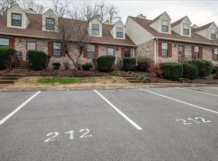 212 Deer Point Dr, Hendersonville, TN 37075