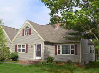 223 Winding Pond Rd, Londonderry, NH 03053