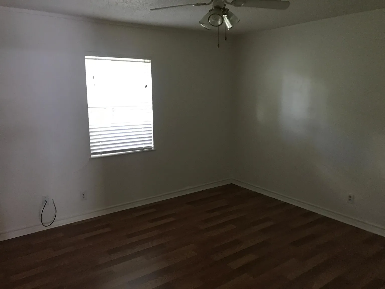 2 bed, 850 sqft, $1,050 — Photo 3